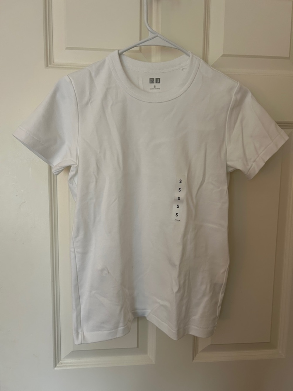 NWT Women’s Uniqlo White Short Sleeve Crew Tee size small